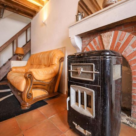 Traditional Holiday Home In Brinon Sur Beuvron Екстериор снимка